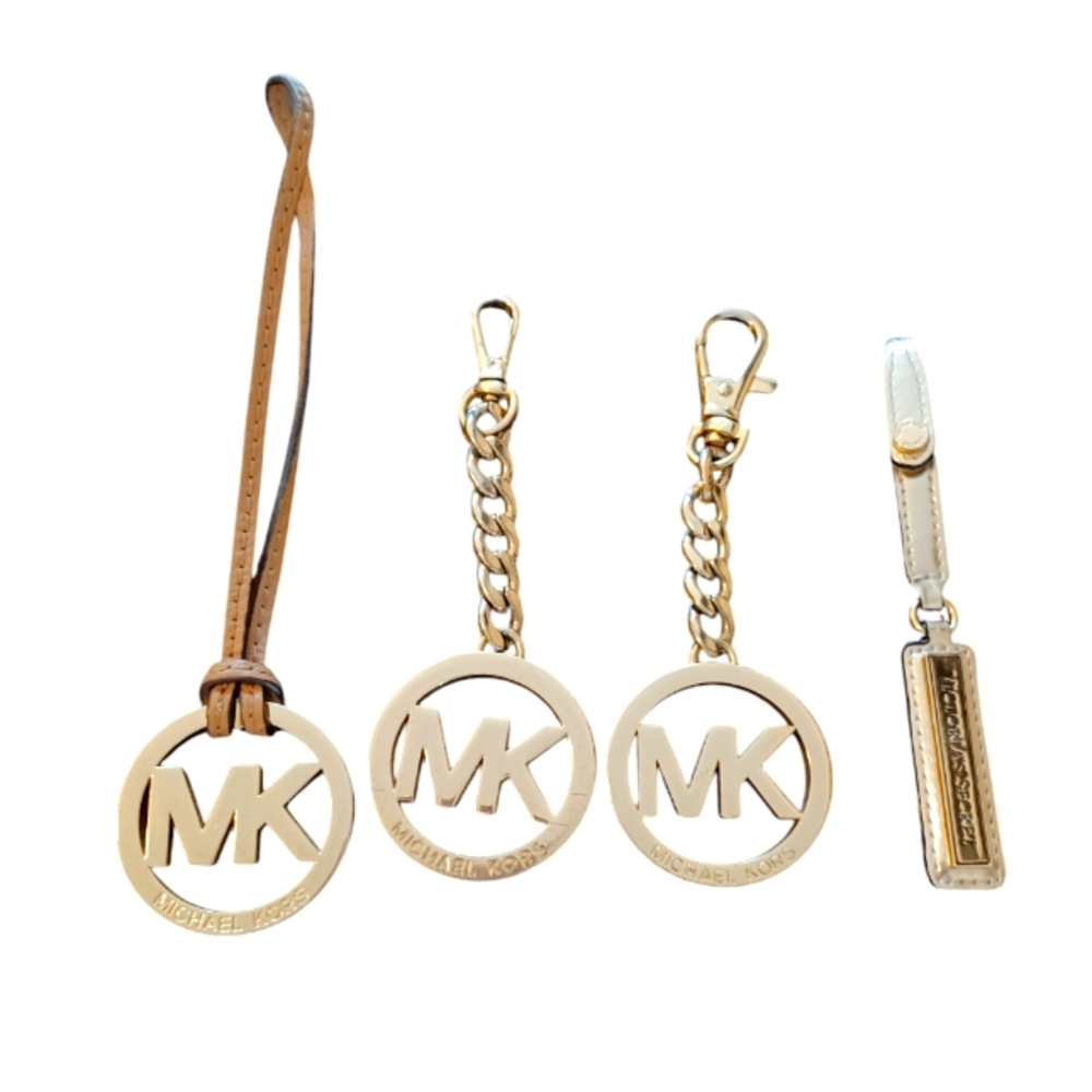 Michael Kors Signature MK Key Fob Keychain Hanging Charm (Gold)